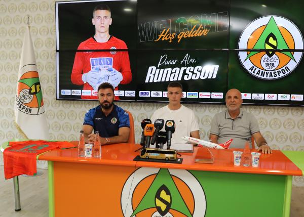 Runar Alex Runarsson, Corendon Alanyaspor'da