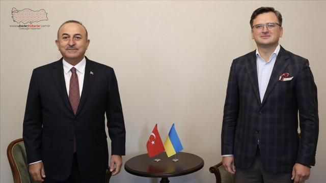 Bakan Çavuşoğlu, Ukraynalı mevkidaşı ile görüştü