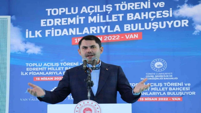 Bakan Kurum Van’da 27 projenin toplu açılışını yaptı