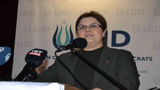 Bakan Yanık: ”Almanya’da çok nitelikli ve güzel bir topluluk var”