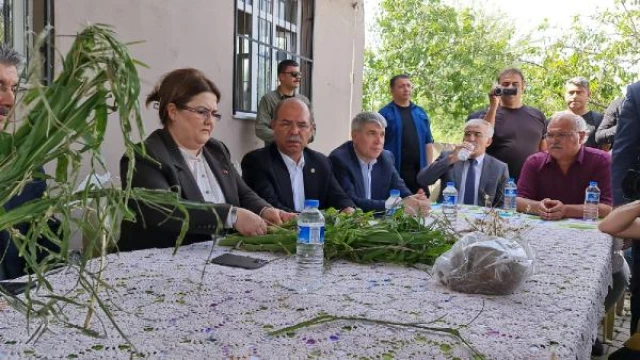 Bakan Yanık, Kadirli’de doludan zarar gören tarım alanlarını inceledi