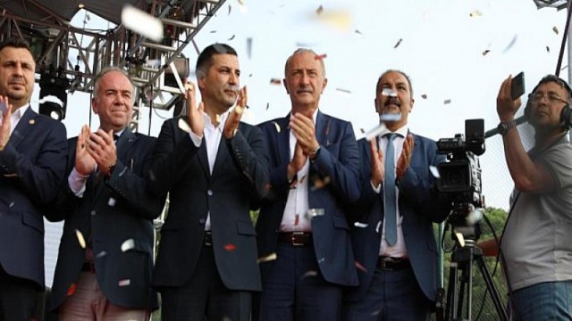 Başkan Ahmet Deniz Atabay Tekstil Park Açılış Törenine Katıldı