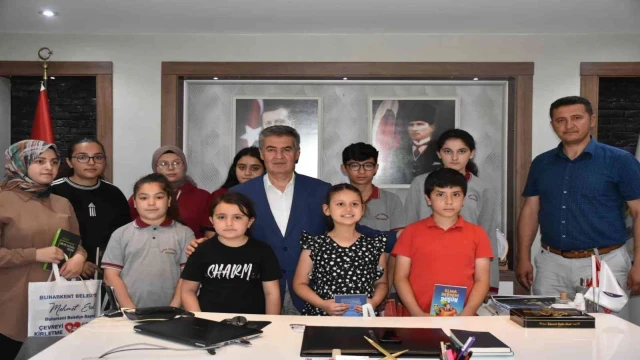 Başkan Erol’dan başarılı öğrencilere ödül
