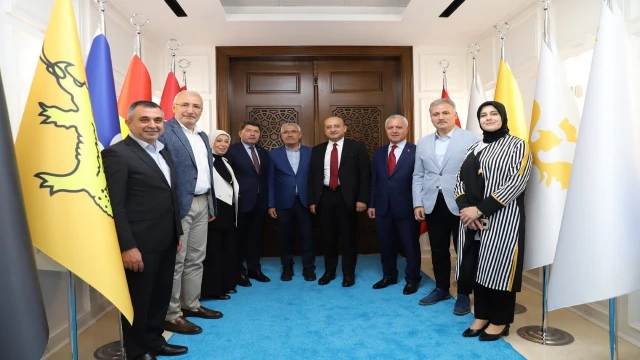 Başkan Güder’e AK Parti heyetinden anlamlı ziyaret
