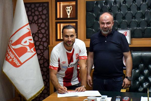 Balıkesirspor'da İbrahim Halil uzattı