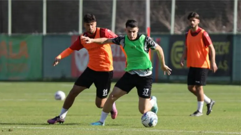 Alanyaspor, ara vermeden Beşiktaş maçı hazırlıklarına başladı