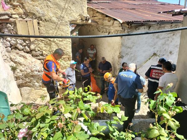 Emekli öğretmen, girilmesi yasak olan mağarada fenalaşıp, öldü