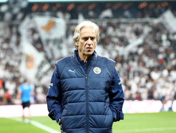 Jorge Jesus: Bu sene şampiyonluğa oynayan 5 takım var