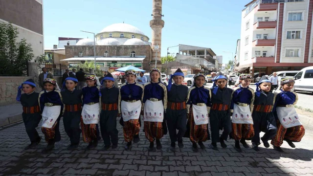 Bulanık Halk Eğitimi Merkezinde yılsonu sergisi