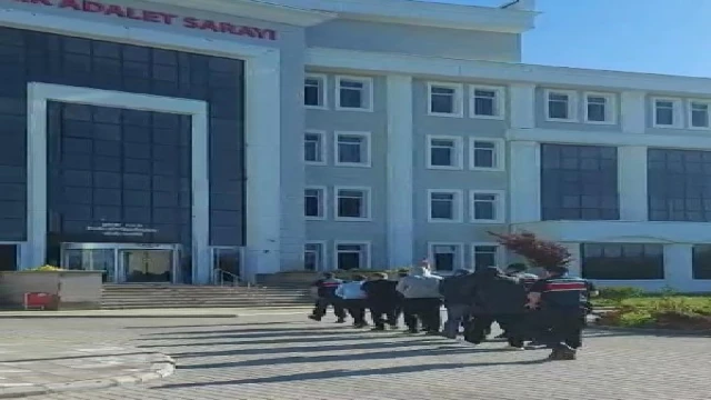 Bursa merkezli ’Rüşvet, evrakta sahtecilik ve hırsızlık’ operasyonuna 3 tutuklama