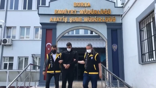 Bursa’da bin lira için arkadaşını öldüren zanlı hakim karşısında