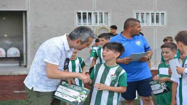Bursaspor’da sertifa töreni gerçekleştir