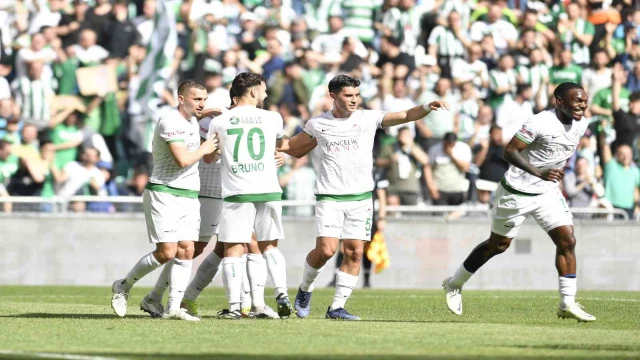 Bursaspor’un Fenerbahçe’den kiraladığı Uğur Kaan Yıldız takıma veda etti