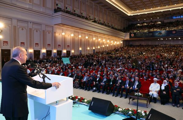 Erdoğan: Yunanistan'ın Başbakanı Amerika'dan Türkiye'ye karşı yardım istiyor