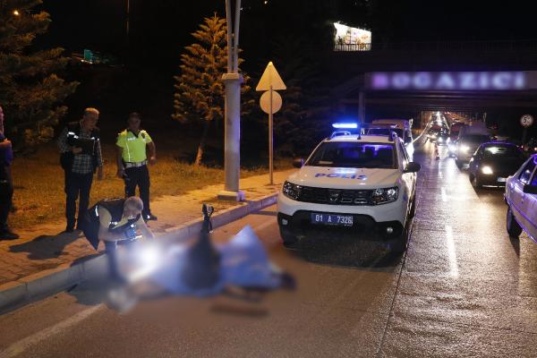 Otomobilin çarptığı skuter sürücüsü  hayatını kaybetti