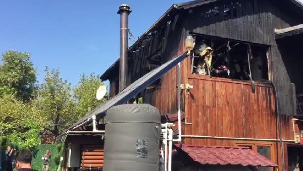 Konaklama tesisinde yangın, kısa sürede söndürüldü