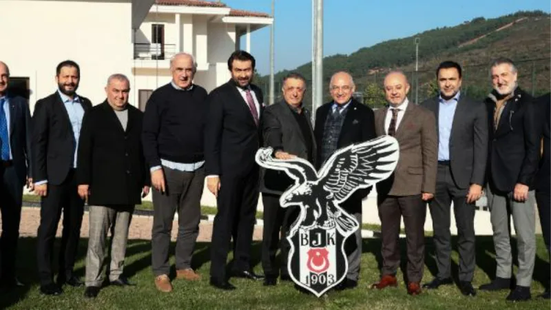 TFF Başkanı Mehmet Büyükekşi'den Beşiktaş Kulübü’ne ziyaret