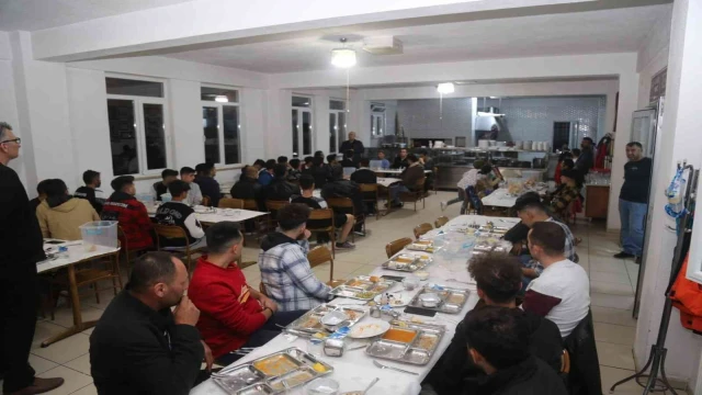 Çameli Belediyespor iftar yemeğinde buluştu
