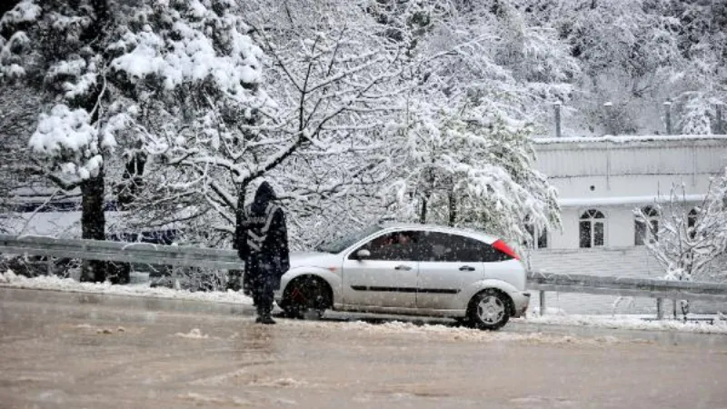 Uludağ’da kar kalınlığı 1 metreye ulaştı