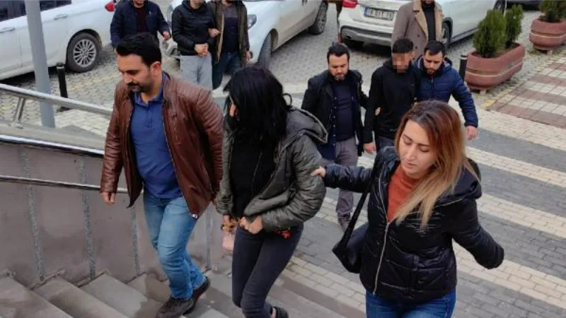 Bursa'da aynı gün 3 otomobil çalan 3 şüpheli tutuklandı