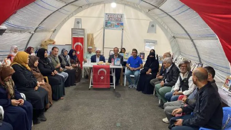 Evlat nöbetindeyken kansere yakalanıp yaşamını yitiren baba için mevlit okutuldu