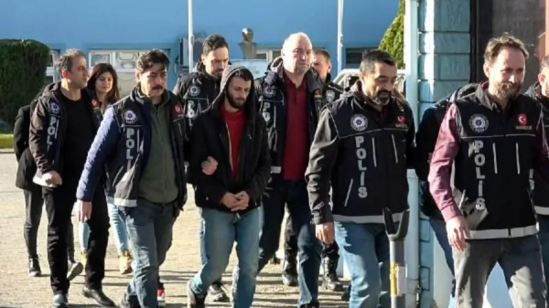İstanbul'dan Düzce'ye uyuşturucu sevkiyatına 7 gözaltı
