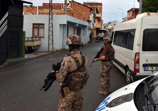 Tekirdağ'da 'asayiş' operasyonu: 6 gözaltı