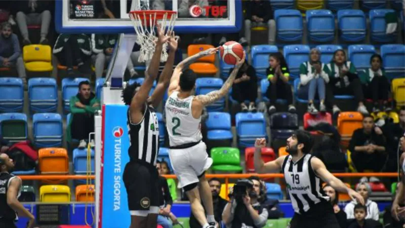 AYOS Konyaspor - Beşiktaş Emlakjet: 60-77