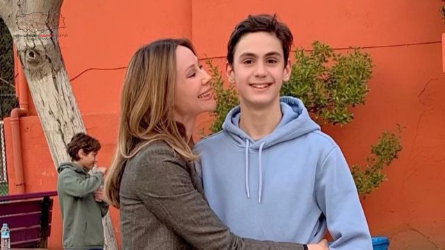 Demet Şener'den oğlu Ömer'e: Ne ara bu kadar büyüdün?
