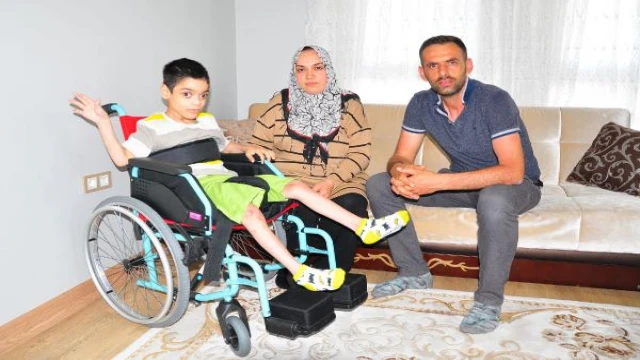 Doktorların ’yaşamaz’ dediği Ayaz konuşmaya başladı