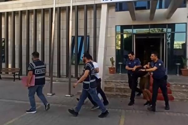Çocuğu darbedip, 10 bin TL'lik kablo çalan 2 kişi tutuklandı
