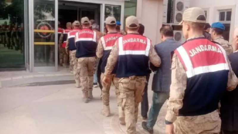 Silopi'de izinsiz yürüyüşte gözaltına alınan 50 kişi adliyede