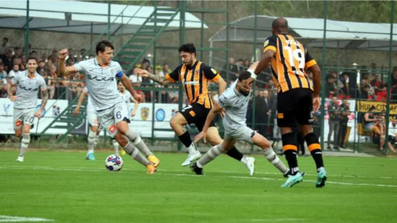 Başakşehir, Acun Ilıcalı'nın takımı Hull City ile 1-1 berabere kaldı