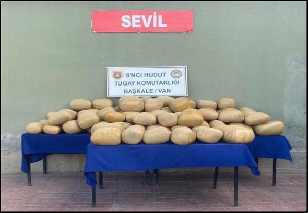 MSB: Van sınırında 364 kilo toz esrar ele geçirildi