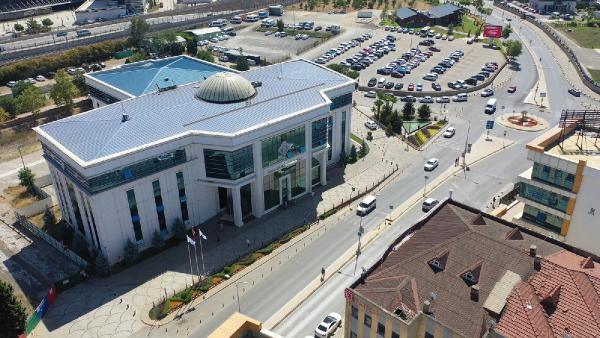 Tuzla Belediyesi’nde görevli memur ve işçiye 26 bin 400 liralık promosyon