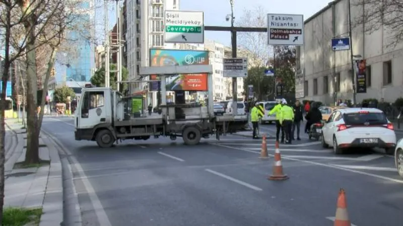 Hrant Dink anması için bazı yollar kapatıldı