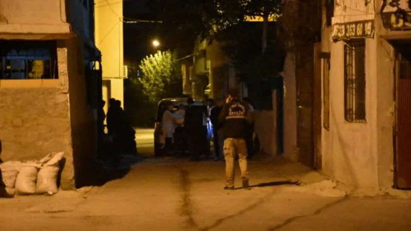 Adana'da sokakta silahlı çatışma: 1 yaralı
