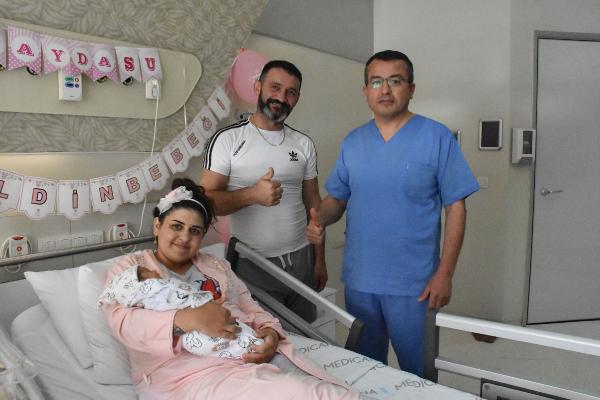 Hollanda'da 'bebek ölü' diye kürtaj önerdiler, Sivas'ta doğum yaptı