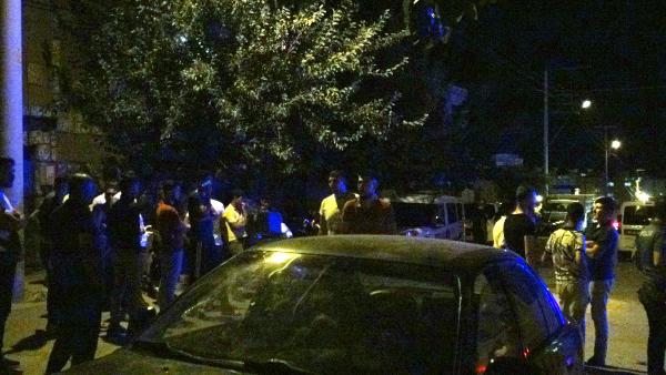 Kilis'te husumetli iki aile arasında tüfek ve bıçaklı kavga: 10 yaralı
