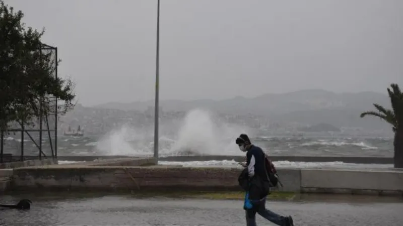 Meteoroloji'den Ege Denizi için fırtına uyarısı