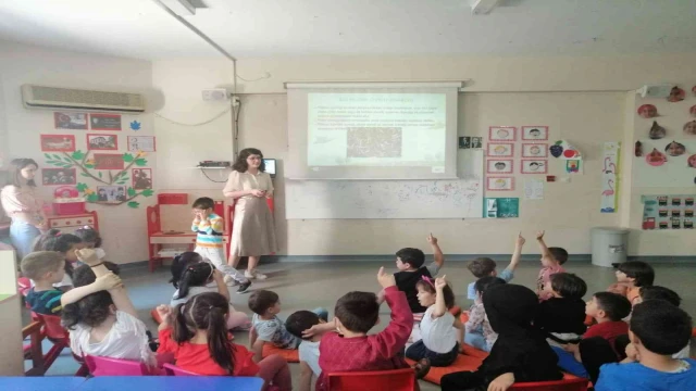Efeler’den öğrencilere ’sıfır atık’ eğitimi