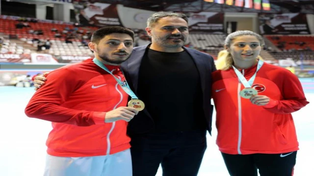 Eltemur kardeşlerden çifte şampiyonluk