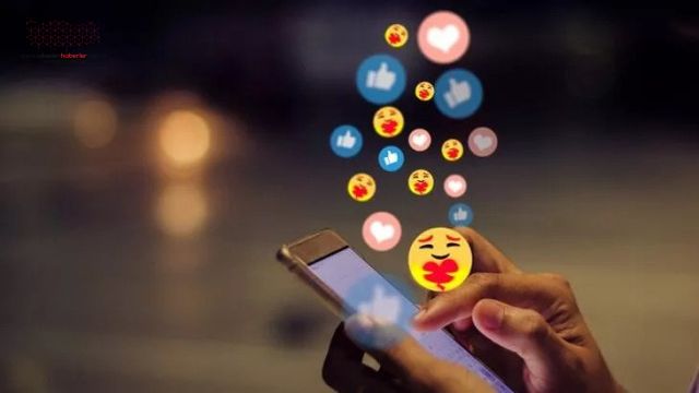 Emoji Anlamları 2022: WhatsApp Yüz ve Kalp Emojilerinin Anlamları Nedir?