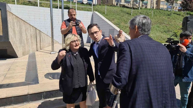 Engelliler Haftası’nda çelenk sunumu krizi