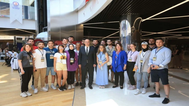 Erasmuslu gençler Pamukkale’de buluştu