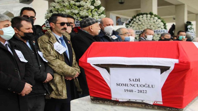 Eski Devlet Bakanı Sadi Somuncuoğlu dualarla son yolculuğa uğurlandı