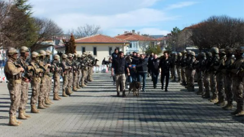 Yozgat merkezli 4 ilde uyuşturucu operasyonu: 39 gözaltı