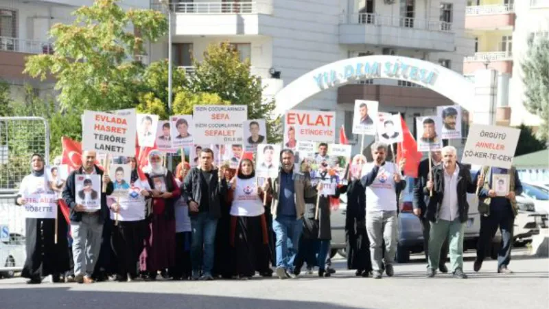 Diyarbakır'da evlat nöbeti tutan aile sayısı 316 oldu
