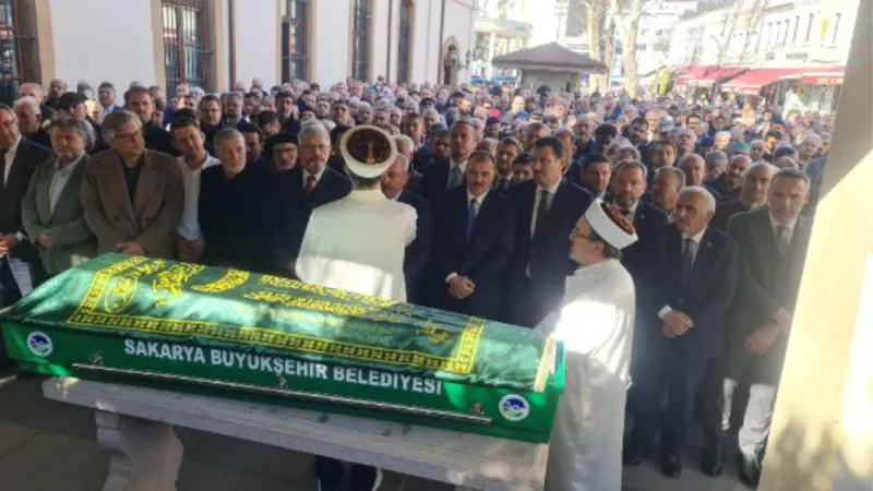 Eski milletvekili Nadir Latif İslam, Sakarya'da toprağa verildi