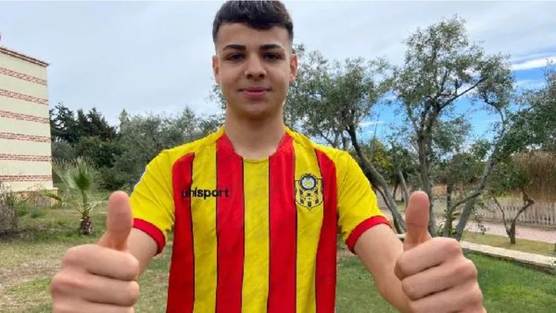 Malatyaspor'un 16 yaşındaki futbolcusu Mehmet Güneş'in sıra dışı hikayesi